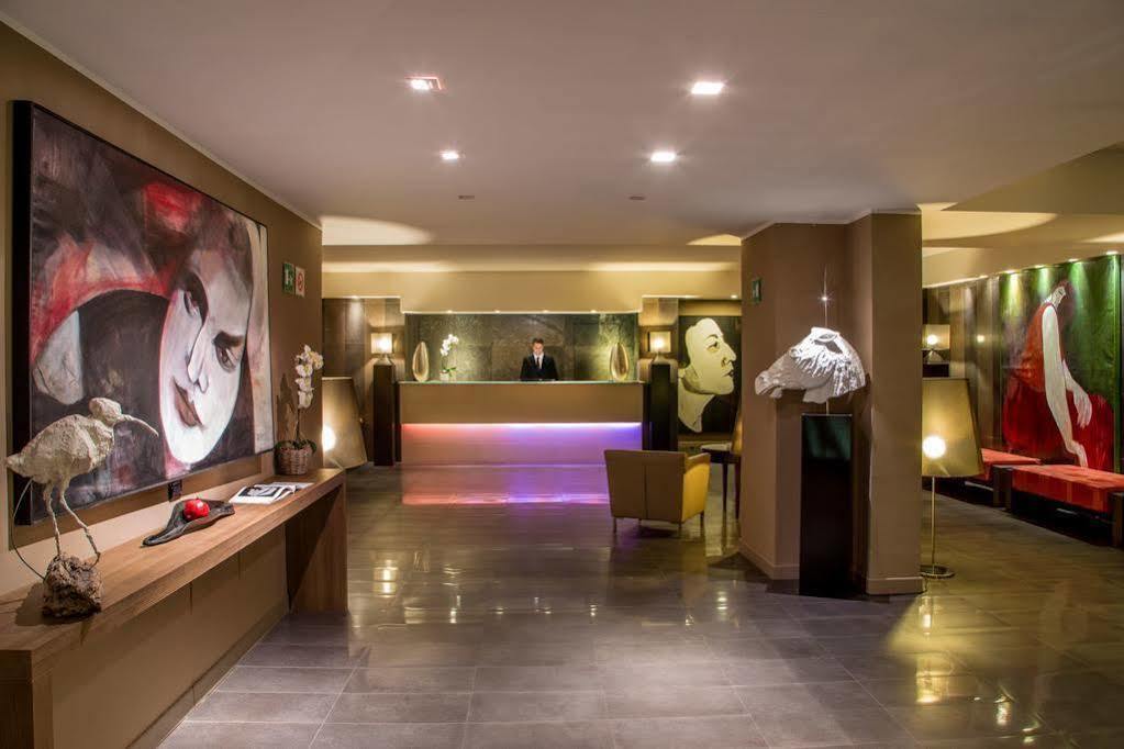 Park Hotel Sabina Magliano Sabina Buitenkant foto
